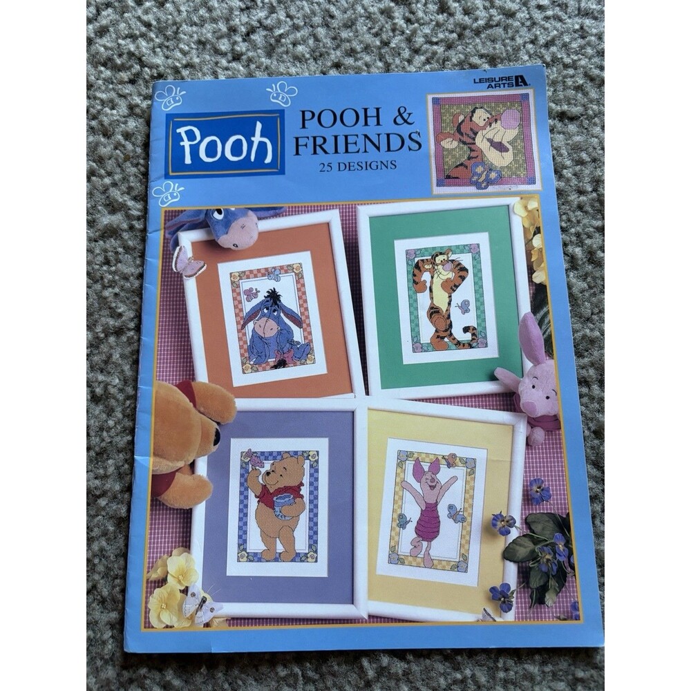 LEISURE ARTS CROSS STITCH POOH & FRIENDS 25 DESIGNS OOP VTG 1999